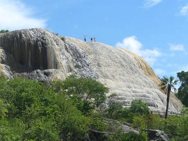 20-thac-nuoc-ky-la-trai-voi-quy-luat-tu-nhien-tren-the-gioi-hinh-anh-ivivu-17