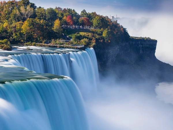 Thác Niagara. Tổ hợp thác này gồm 3 ngọn thác nằm ở biên giới Mỹ và Canada, giữa bang Ontario và New York. Ảnh: Getty.