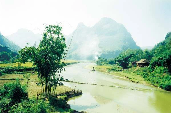 Du lịch Thanh Hóa - Vua Bảo Ðại, ông vua cuối cùng của triều Nguyễn cũng xây biệt thự riêng ở Sầm Sơn. Ảnh ST.