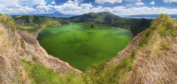 du lịch Philippines - Núi lửa Taal