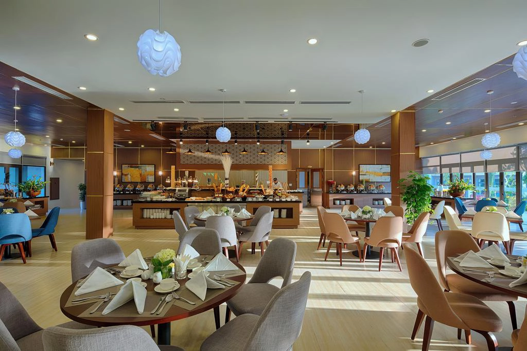 Royal- Lotus- Resort -& -Villas-halong-ivivu-9