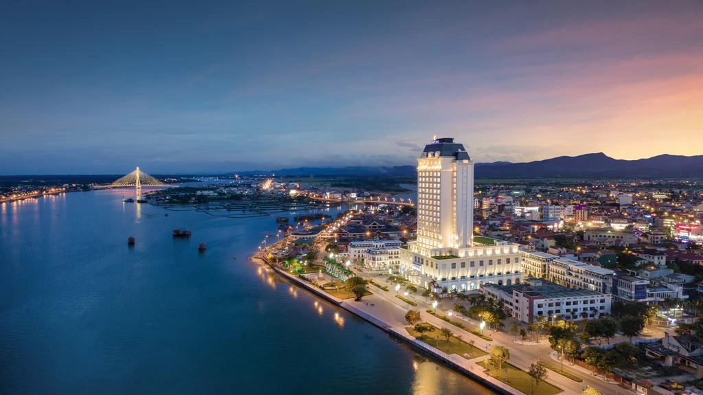 vinpearl-hotel-dong-hoi-ivivu-2