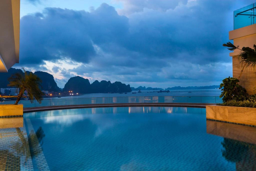wyndham-legend-ha-long-ivivu-2
