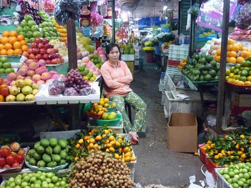 Khu chợ bán nhiều mặt hàng phong phú. Ảnh: nld Khu chợ bán nhiều mặt hàng phong phú. Ảnh: nld