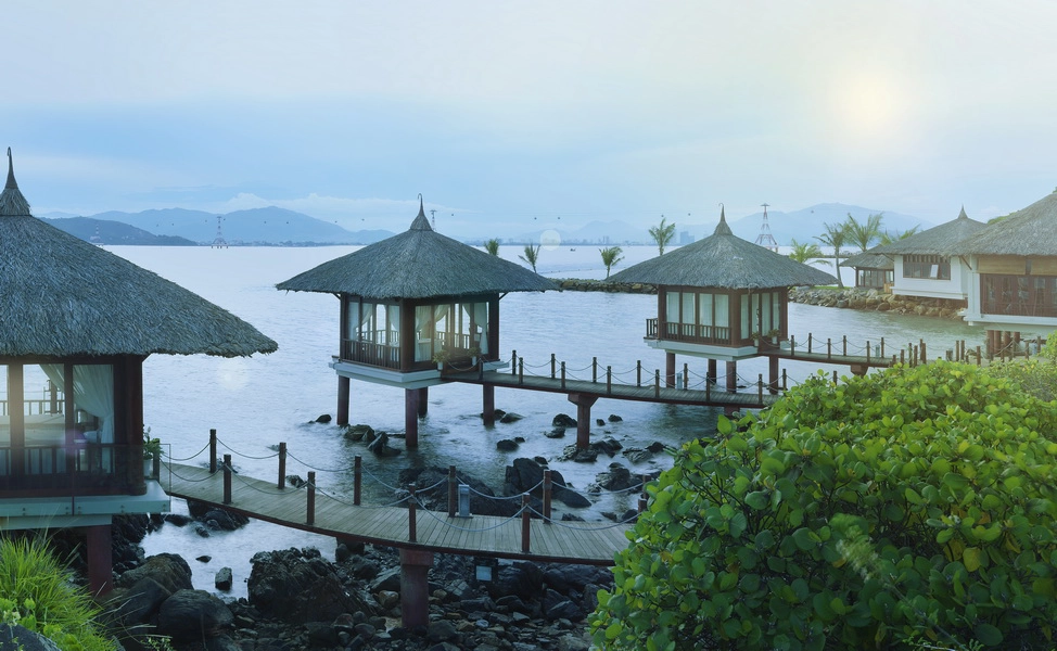 vinpearl-nha-trang-bay-resort-ivivu1