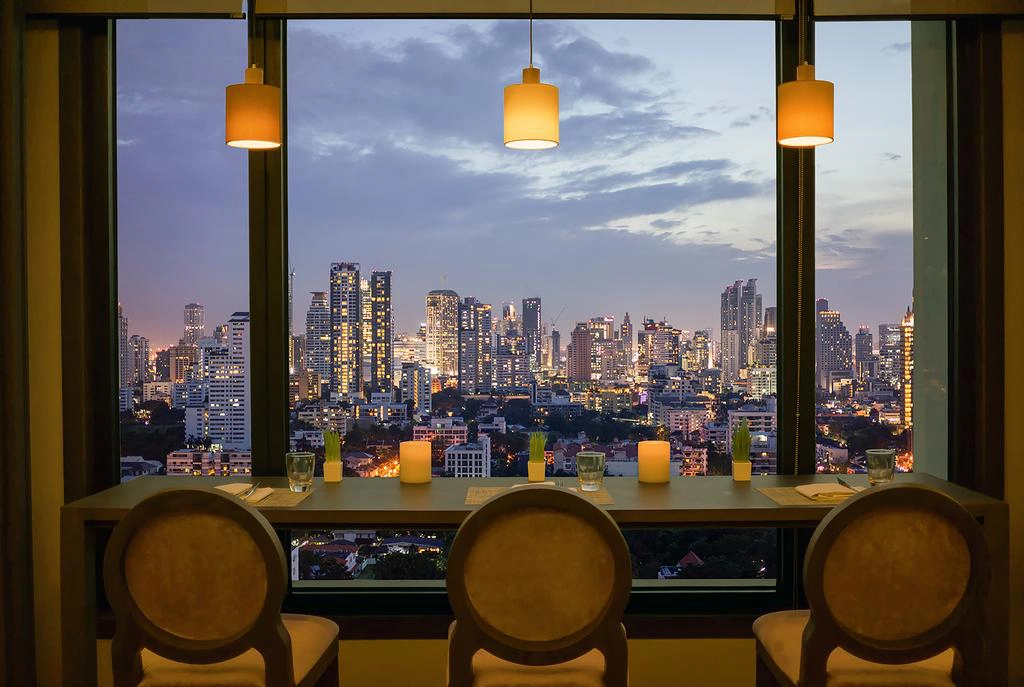 AVANI-Atrium-Bangkok-ivivu-1