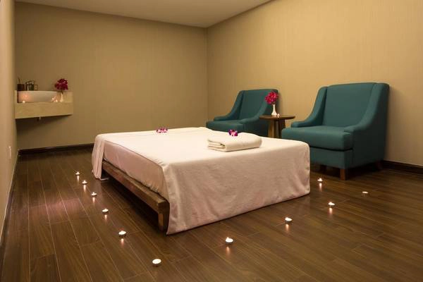 Riviera-Beach-Resort-Spa-ivivu-11