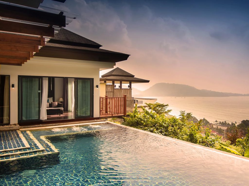 Centara-Blue-Marine-Resort-Spa-Phuket-ivivu-9