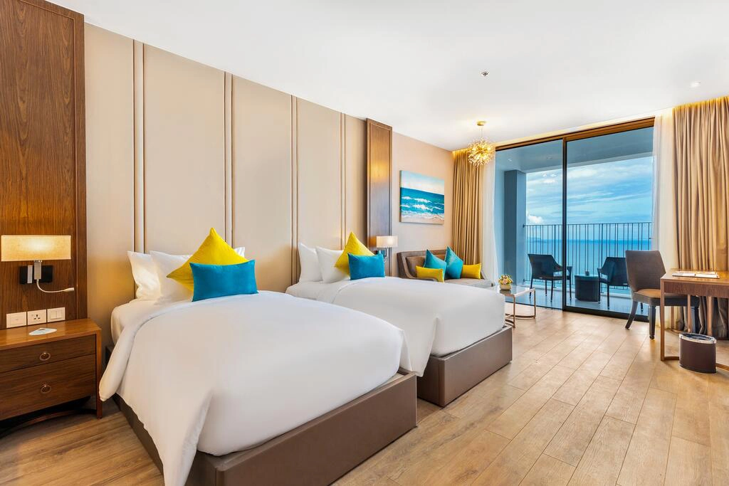 Eastin-Grand-Nha-Trang-ivivu-3