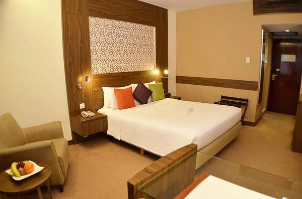 khach-san-grand-pacific-singapore-ivivu-2