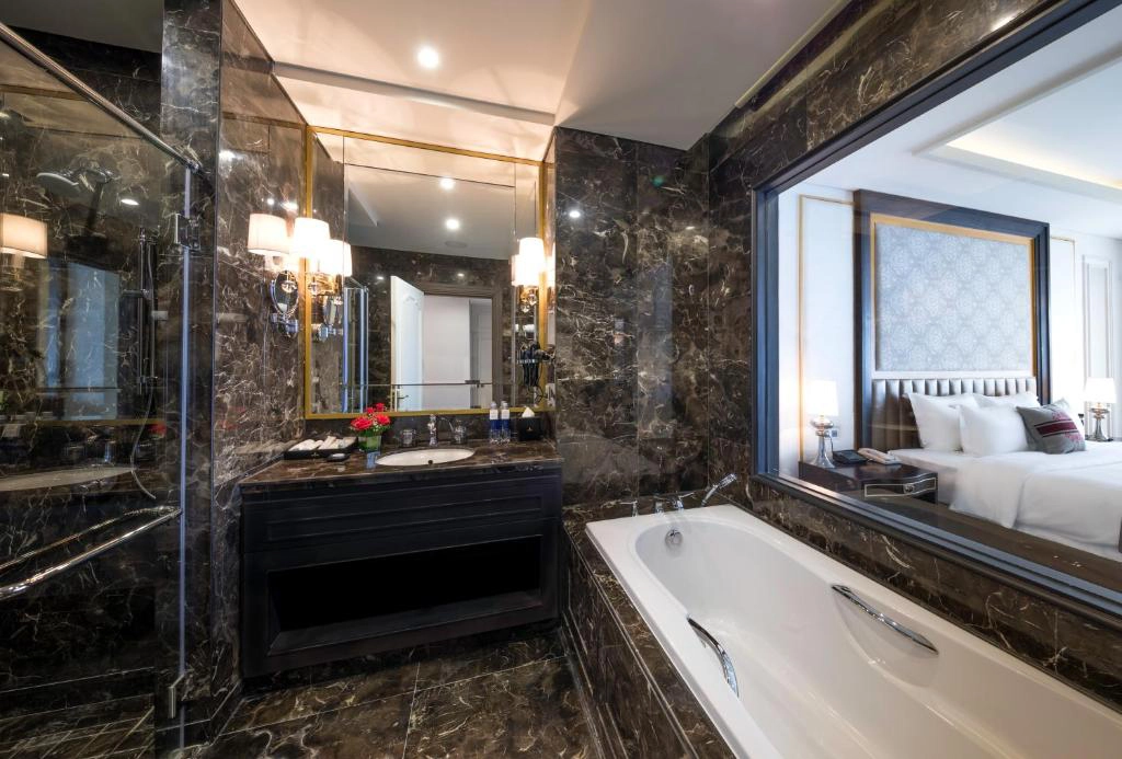 Vinpearl-Nha-Trang-Empire-Suites-ivivu-12