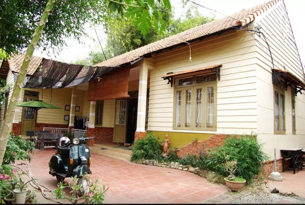 4-homestay-cuc-chat-khien-ban-quen-ngay-y-dinh-dat-khach-san-resort-khi-den-quy-nhon-ivivu-22