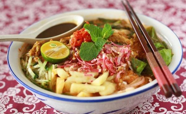 Món assam laksa. Ảnh: Hạnh Phan.