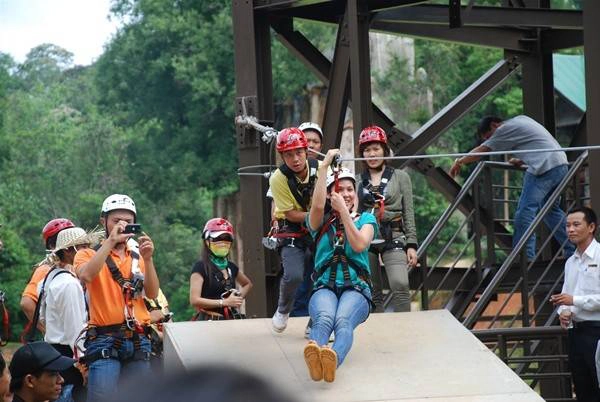 5-dia-diem-zipline-dep-nhu-mo-cho-nguoi-ua-mao-hiem-tai-viet-nam-ivivu-5