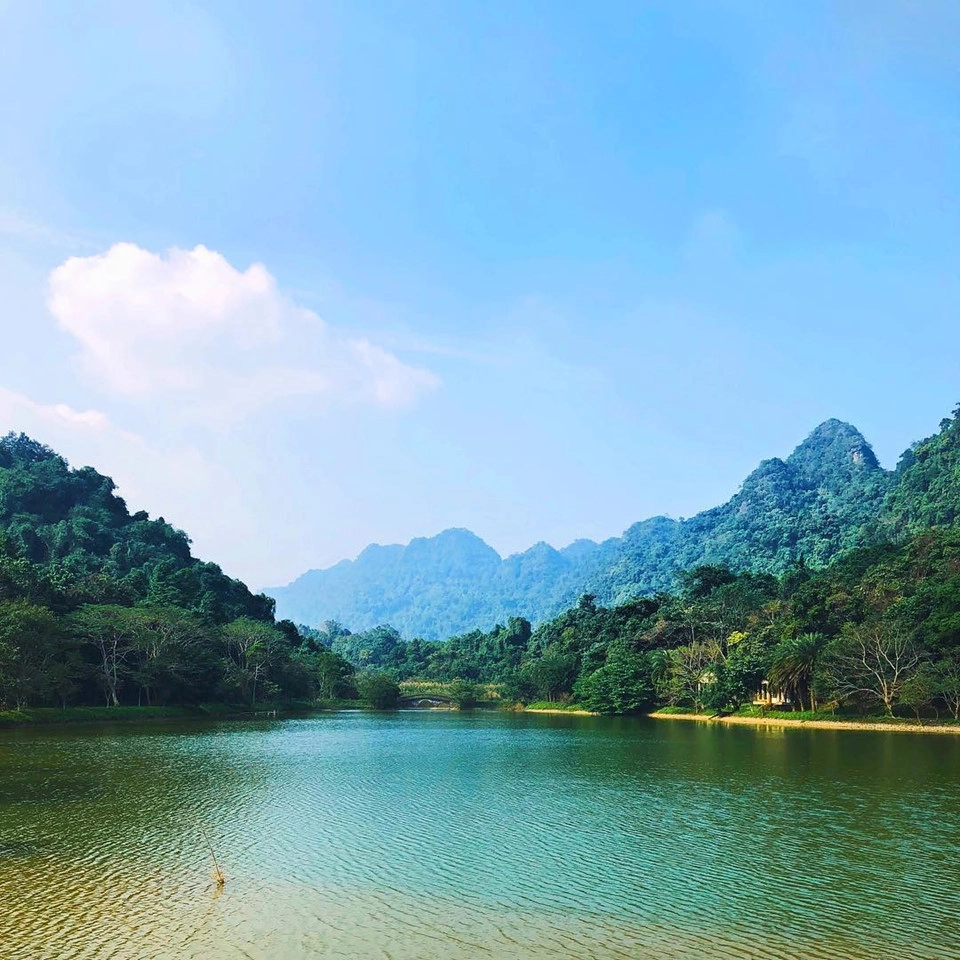 Bên cạnh đó, trưởng nhóm cắm trại có thể lên lịch trình cho mọi thành viên tham gia các hoạt động đạp xe, chèo thuyền kayak, xem động vật hoang dã ban đêm… Ảnh:@kaceymichellemartin 