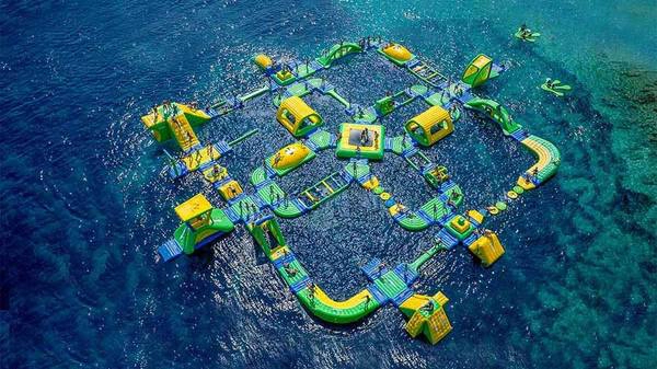Công viên phao nổi trên biển. Ảnh: nhatrangevents Công viên phao nổi trên biển. Ảnh: nhatrangevents