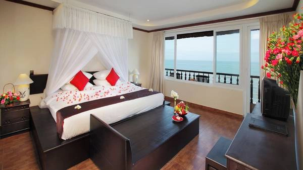 Phòng nghỉ với tầm nhìn đẹp về phía biển. Phòng nghỉ với tầm nhìn đẹp về phía biển.