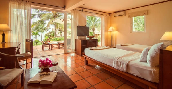 Bungalow hướng vườn có tầm nhìn với những khoảnh vườn nhỏ đầy hoa cỏ bao quanh. Bungalow hướng vườn có tầm nhìn với những khoảnh vườn nhỏ đầy hoa cỏ bao quanh.