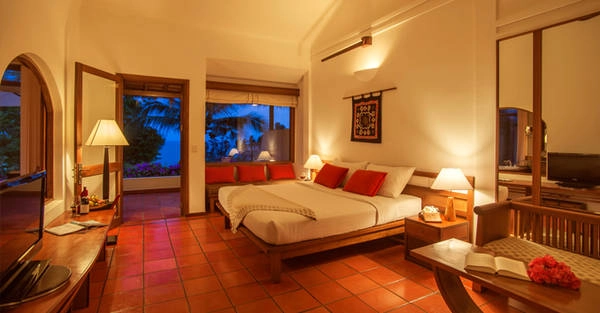 Khoáng đạt và tối giản trong thiết kế chính là những gì Bungalow Deluxe hướng biển nhắm tới để tôn lên một không gian sống tinh tế và rất đặc trưng cho phong cách Victoria Phan Thiết. Khoáng đạt và tối giản trong thiết kế chính là những gì Bungalow Deluxe hướng biển nhắm tới để tôn lên một không gian sống tinh tế và rất đặc trưng cho phong cách Victoria Phan Thiết.