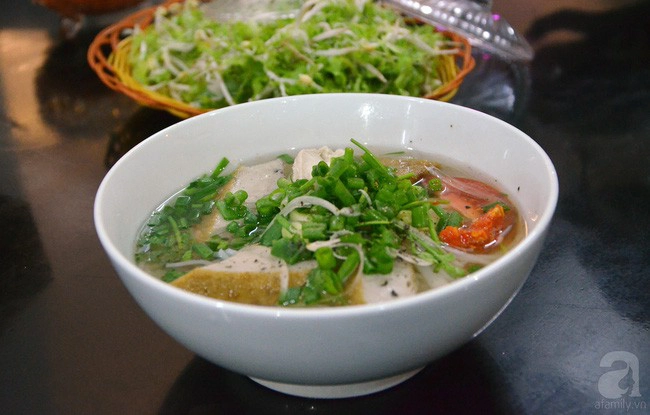 5-mon-an-gia-cuc-binh-dan-ma-ngon-xuat-sac-o-phu-yen-ivivu-8
