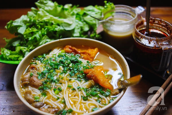 5-quan-bun-ca-o-ha-noi-ngon-khien-muc-an-mot-lan-la-me-ngay-tap-tu-ivivu-36