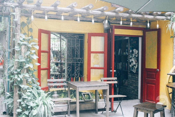 5-quan-cafe-trong-ngo-de-tim-tinh-lang-va-yen-binh-cho-nhung-ngay-cuoi-ha-ivivu-23