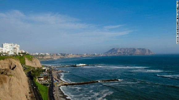 Lima 5-thanh-pho-khong-an-toan-voi-phu-nu-khi-du-lich-mot-minh-ivivu-3