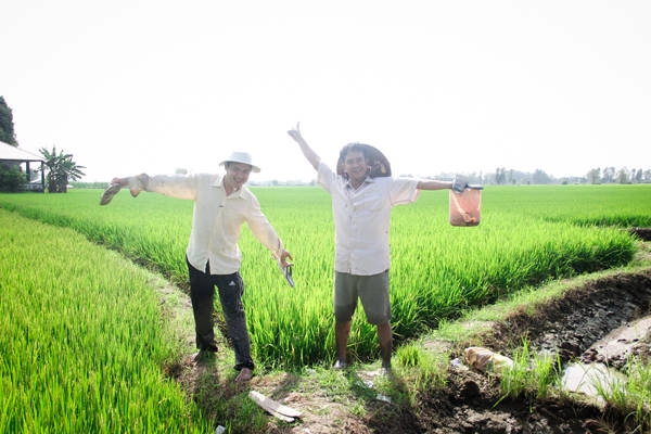 5-trai-nghiem-o-dong-thap-dip-giap-tet-cung-minh-luan-va-hung-thuan-ivivu-10