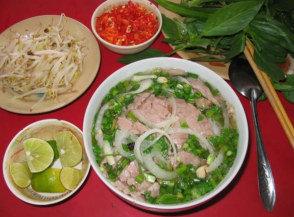 Phở Hà Nội. 