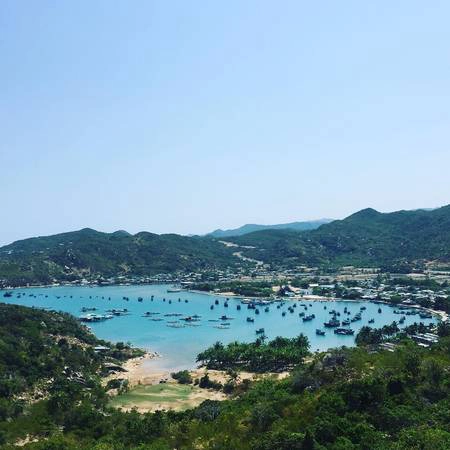 Vịnh Vĩnh Hy, Ninh Thuận. Ảnh: Stephen Robinson Vịnh Vĩnh Hy, Ninh Thuận. Ảnh: Stephen Robinson