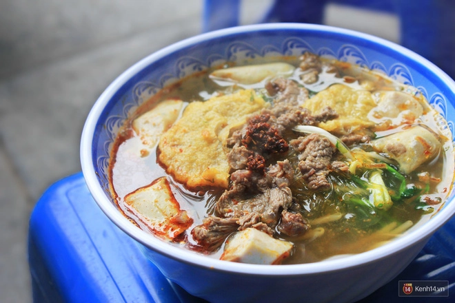 6-quan-banh-da-tron-cuc-ngon-gia-chi-khoang-30-ngan-cho-bua-trua-he-nong-nuc-ha-noi-ivivu-2