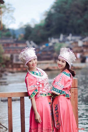 6-trieu-va-chuyen-di-phuong-hoang-co-tran-hot-khap-facebook-ivivu-18