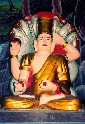Chùa Linh Sơn còn có tên gọi khác là Chùa Phật Bốn Tay Núi Ba Thê. Chùa Linh Sơn còn có tên gọi khác là Chùa Phật Bốn Tay Núi Ba Thê.