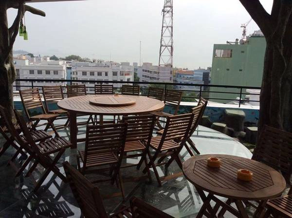Khu vực sinh hoạt chung rộng rãi tại khách sạn Khu vực sinh hoạt chung rộng rãi tại khách sạn