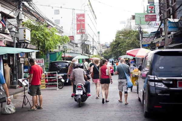 Dạo quanh khu Khao San