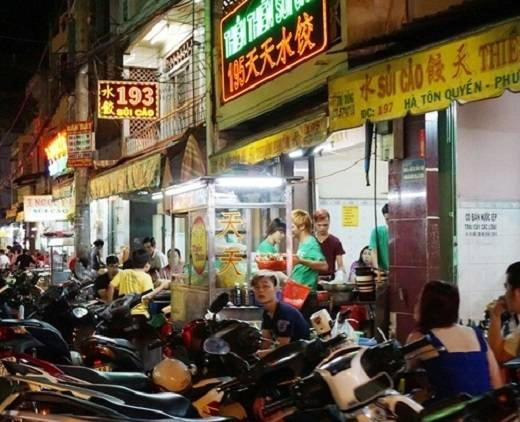Là khu sinh sống của người Hoa nên ở đây sẽ mang đến cho bạn hương vị sủi cảo chuẩn nhất. (Ảnh: Internet) Là khu sinh sống của người Hoa nên ở đây sẽ mang đến cho bạn hương vị sủi cảo chuẩn nhất. (Ảnh: Internet)