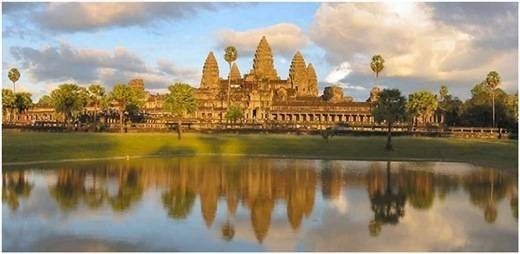 Campuchia là một trong những quốc gia du lịch tiết kiệm nhất Đông Nam Á. Campuchia là một trong những quốc gia du lịch tiết kiệm nhất Đông Nam Á.