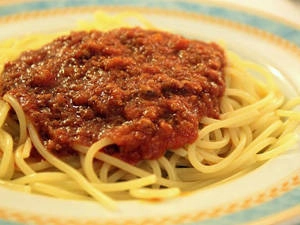 Ăn spaghetti alla Bolognese ở Napoli - iVIVU.com