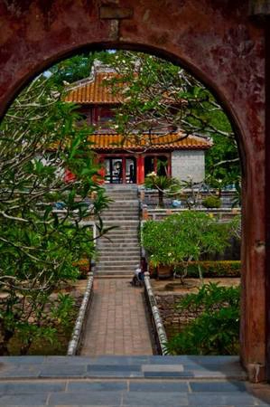 8-ly-do-khien-ban-nen-khan-goi-len-duong-du-lich-vao-thang-6-ivivu-6