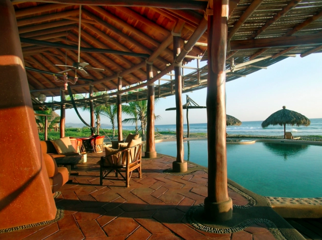 Playa Viva, Juluchuca, Mexico: Nằm ngay bên bờ biển của thị trấn bé nhỏ Juluchuca, Playa Viva là khu nghỉ dưỡng sinh thái lý tưởng.
