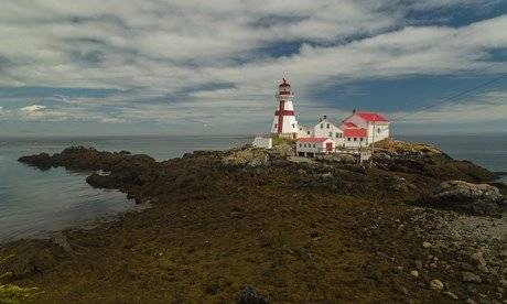 Địa điểm: Đảo đá nhỏ gần đảo Campobello, New Brunswick, Canada. Địa điểm: Đảo đá nhỏ gần đảo Campobello, New Brunswick, Canada.
