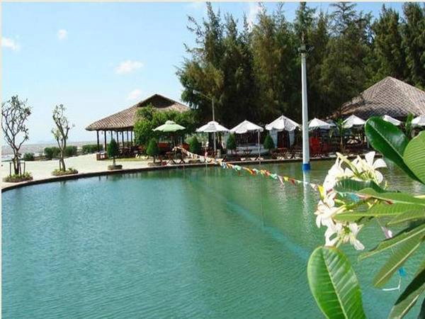 Khung cảnh bình yên của resort. Khung cảnh bình yên của resort.