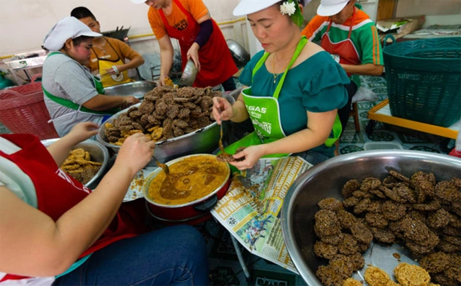 9-mon-dac-san-khong-ngon-mat-nhung-da-mieng-o-mien-bac-thai-lan-ivivu-5