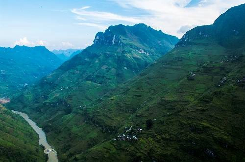 Mã Pì Lèng - điểm dừng chân ưa thích của dân du lịch ở Hà Giang.