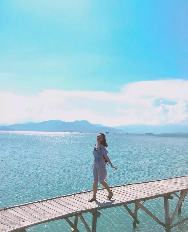 ai-cung-muon-di-ngay-binh-lap-sau-khi-xem-xong-album-cua-co-nang-9x-nay-ivivu-17