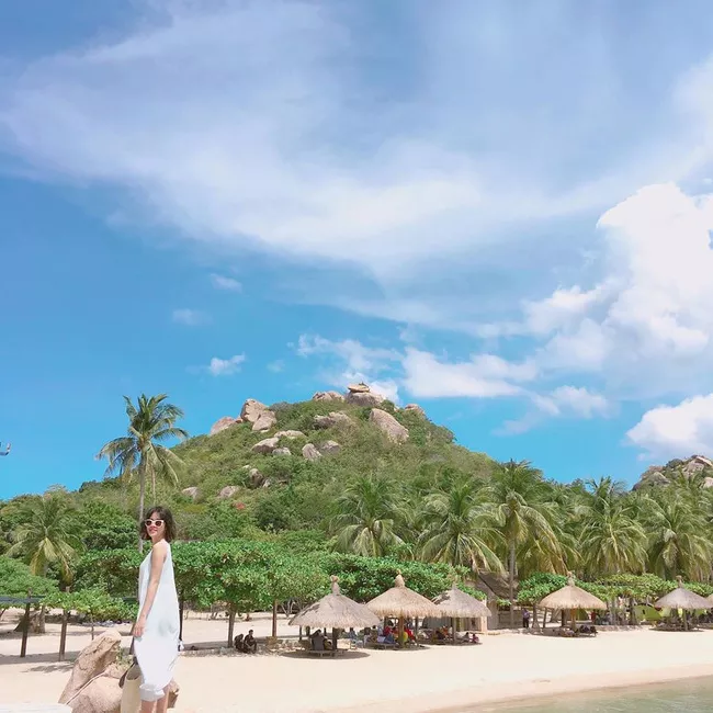 ai-cung-muon-di-ngay-binh-lap-sau-khi-xem-xong-album-cua-co-nang-9x-nay-ivivu-18