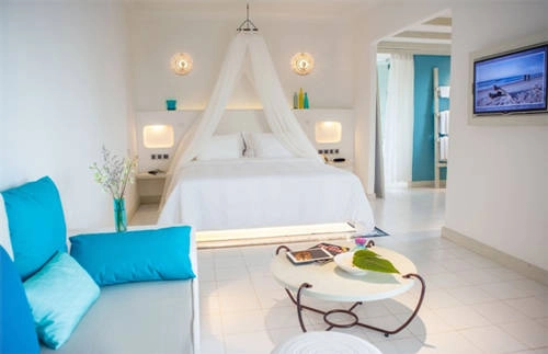 Để có một kỳ nghỉ thư giãn thực sự, du khách có thể lựa chọn biệt thự hai hoặc ba phòng ngủ từ Sanctuary Pool Villa đến Oasis Pool Villa. 