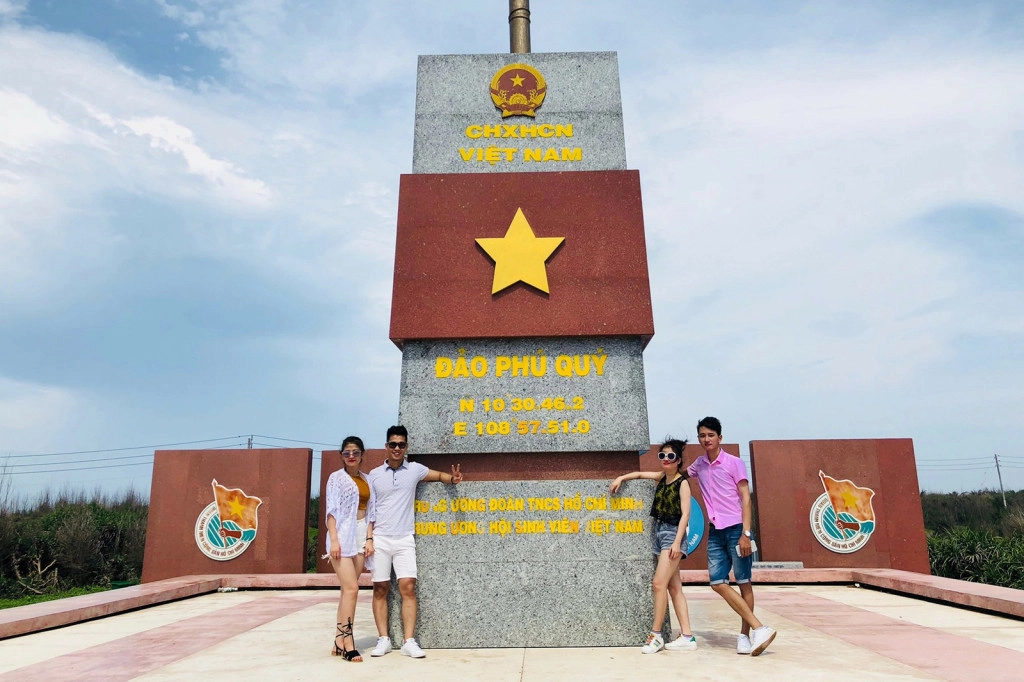 an-choi-ba-ngay-o-dao-phu-quy-chua-den-hai-trieu-dong-ivivu-4