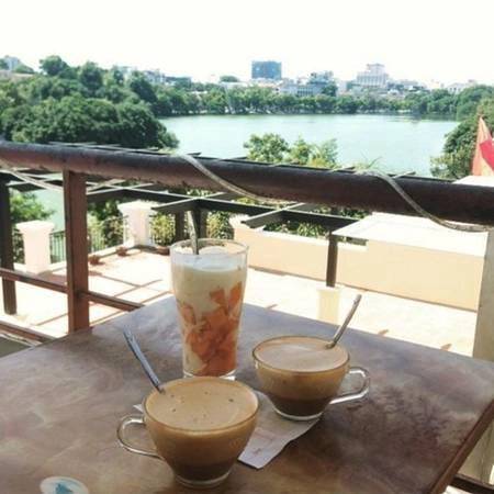 Chỗ ngồi trên tầng cao nhất luôn được thực khách ưu tiên lựa chọn. Ảnh: Instagram wwscott168. Chỗ ngồi trên tầng cao nhất luôn được thực khách ưu tiên lựa chọn. Ảnh: Instagram wwscott168.