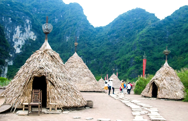 ba-diem-den-noi-tieng-cho-mot-ngay-du-ngoan-ninh-binh-ivivu-8
